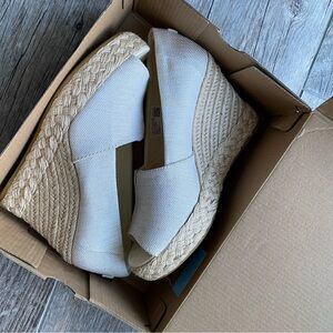 Toms cream linen Wedge Espadrilles